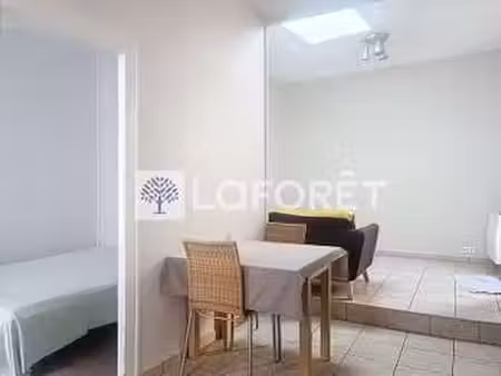 location maison meublé à thouars (79100) : à louer meublé / 35m² thouars