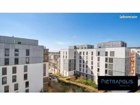 studio 1 pièce 30 m²