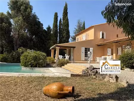 maison 6 pièces 184 m²