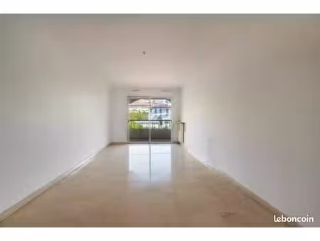 appartement 2 pièces 58 m²