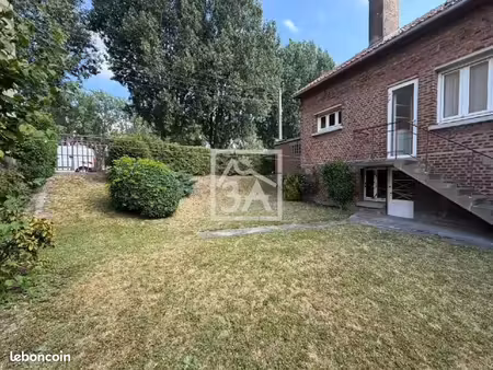 maison 7 pièces 103 m²