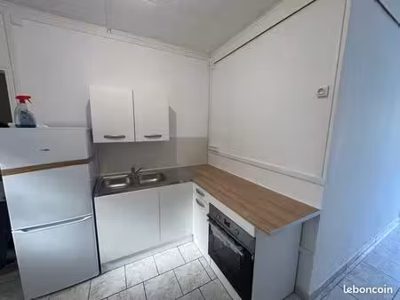 maison à louer 50m2