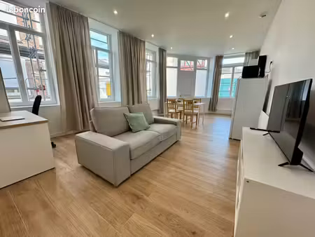 t2 meublé 50 m² – centre-ville de douai