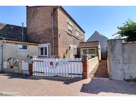 maison 5 pièces 75 m²