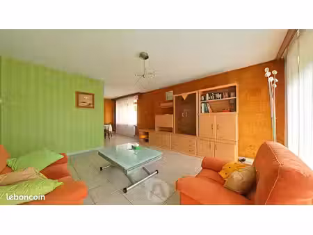 pavillon 6 pièces 145 m²