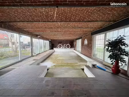 maison 2 pièces 190 m²