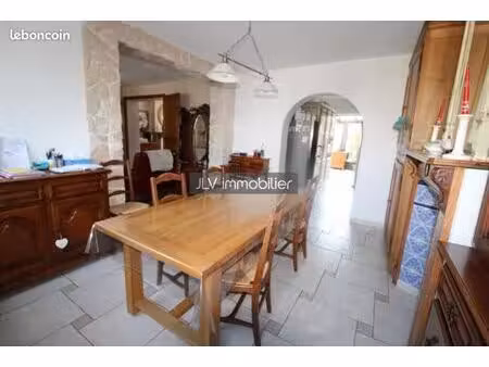 maison 10 pièces 190 m²
