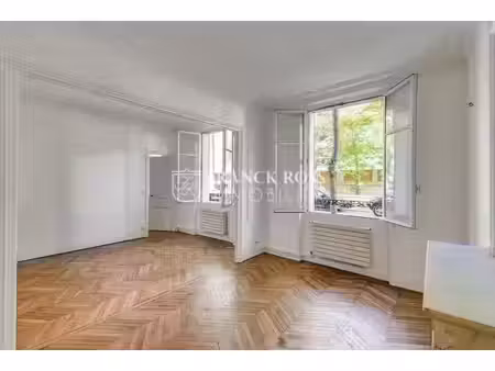 location appartement 4 pièces 74 m² à neuilly-sur-seine (92200)  2 130 €