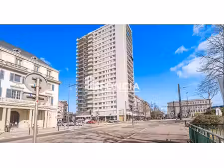 mulhouse  face à la gare beau 2 pièces à vendre !