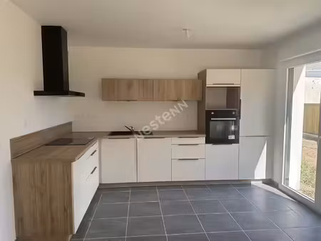 a louer - appartement 3 pièces à ploërmel (56800)