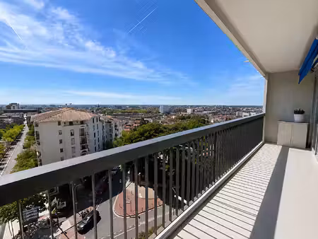adl immobilier : toulouse / jolimont t3 triple exposition au 6ème étage avec terrasse  sta