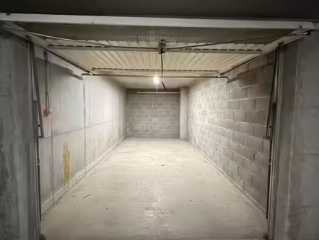 a vendre garage double de 26m2
