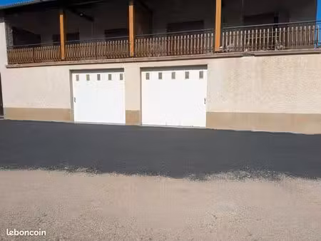 local commercial