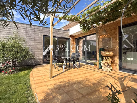 plain pied de 92 m2 - 3 ch - garage - jardin de 250 m2