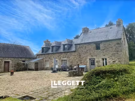 maison 5 pièce(s)  plusquellec