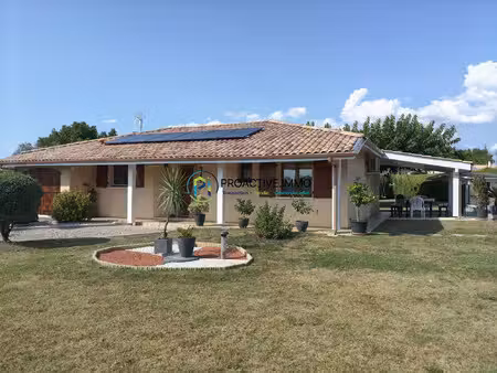 saint-andré-de-cubzac – plain-pied familial  piscine  garages