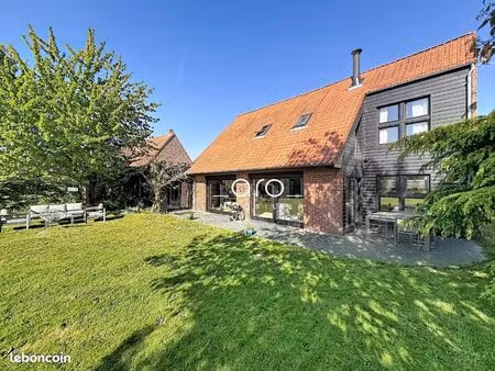 maison 5 pièces 186 m²