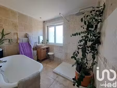 longère 6 pièces 145 m²