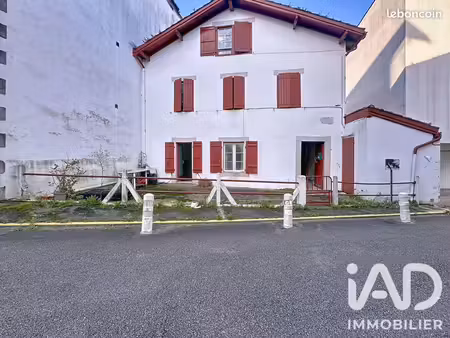 immeuble 26 m² hendaye