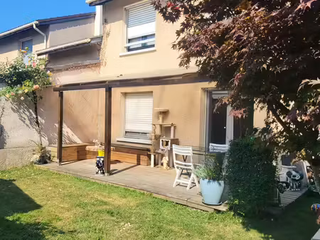 a vendre maison mitoyenne