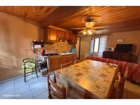 maison de village 4 pièces 70 m²