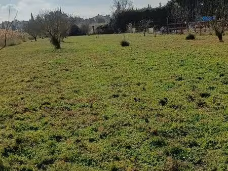 terrain loisir /agricole 2200m2 clôturé