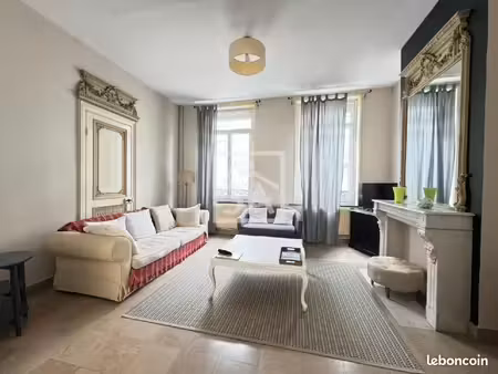 maison 8 pièces 200 m²