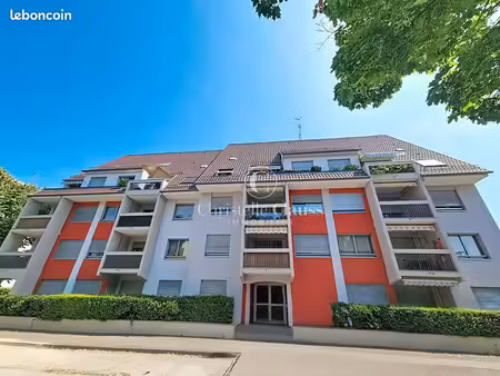 appartement 4 pièces 94 m²