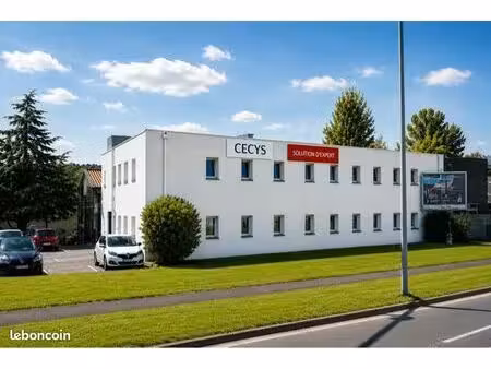 a louer bureau 25 m² bayonne – sortie a63 – parking / fibre / clim
