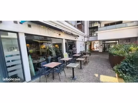 st-jean-de-luz  hyper centre  fonds de restaurant