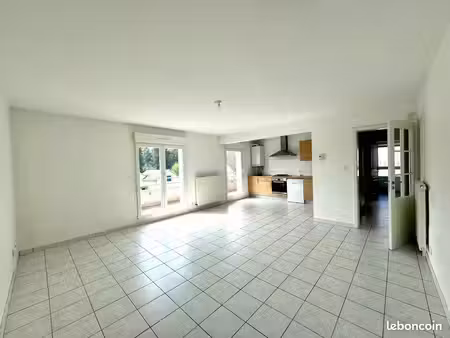 appartement 3 pièces 75m2