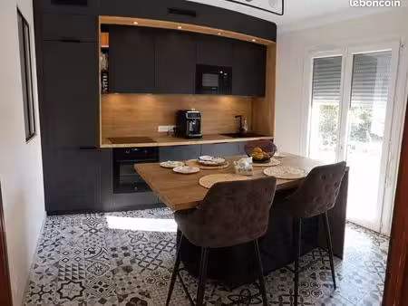 villa 187 m² – 6 chambres – 3 espaces de vie – garage 36 m² – saint-andré