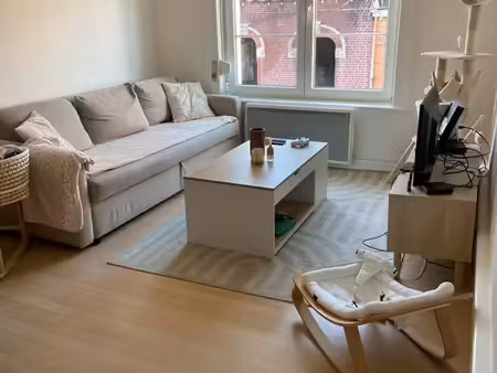 loue bel appartement t2 proche gare