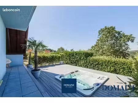 maison 5 pièces 105 m²