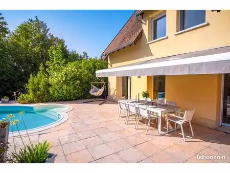 rare à offendorf – magnifique maison familiale de 225 m² avec piscine  5 chambres et deux 