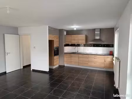 loue 3 pièces avec garage à holtzheim