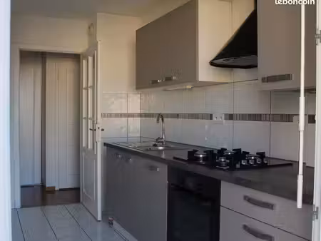 lumineux f2 neudorf 52m²
