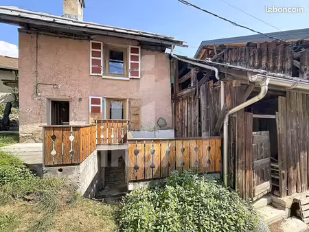 maison de village 2 pièces 30 m²