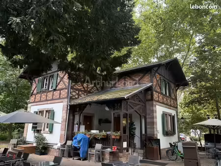 fonds de commerce restaurant 236 m²