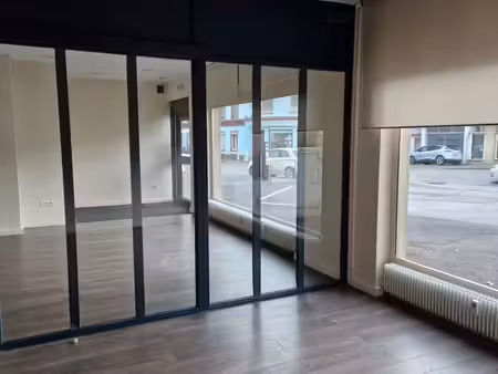 local commercial a louer