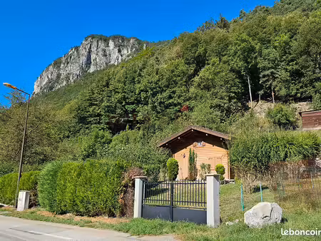 chalet 1 pièce 50 m²