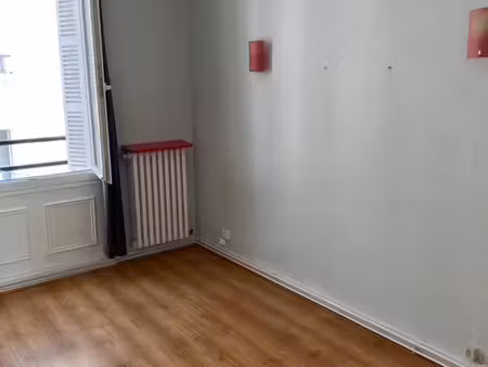 f2 32m2 rue gabriel peri