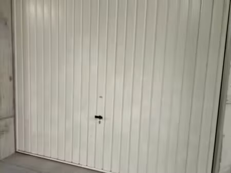 garage/box 13 m² thonon les bains