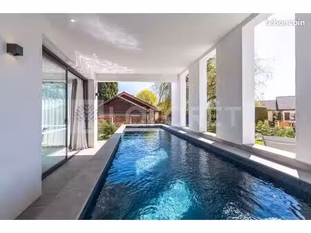 villa 5 pièces 115 m²