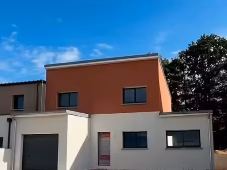 maison 125 m² la chapelle saint aubin