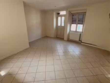 maison 2 chambre avec jardin
