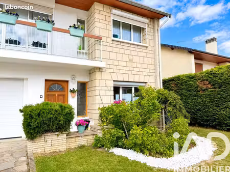 maison familiale 7 pièces 126 m²