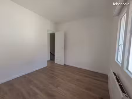location maurecourt