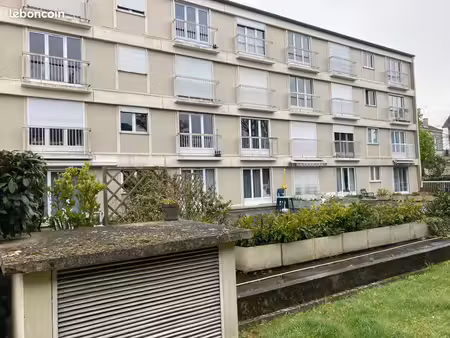 appartement 20 m2 proche centre ville et rer