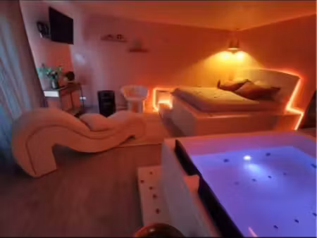 montry / disneyland – appartement coup de cœur avec jacuzzi – idéal investisseur